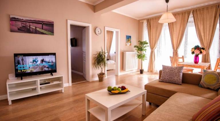 Apartment with 2 rooms for 6 persons — photo 2