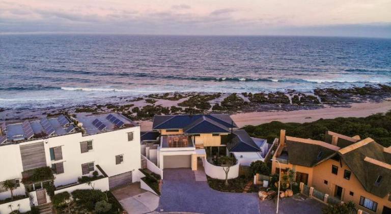 Resort Wavecrest