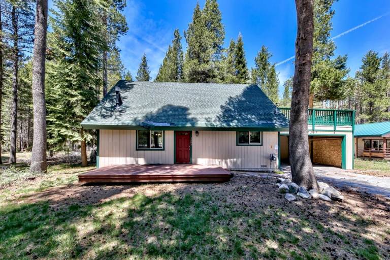 House Echo Lake