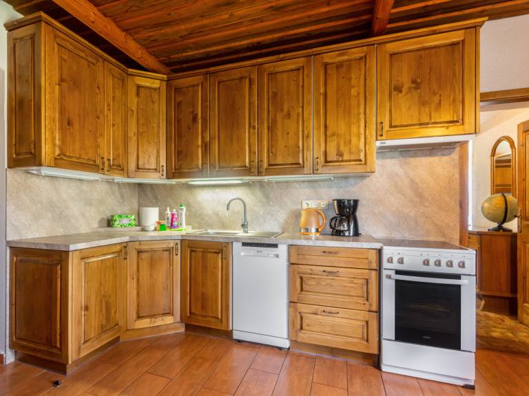 Fully equipped vacation home with sauna, private pool & terrace | Dogs allowed — photo 4