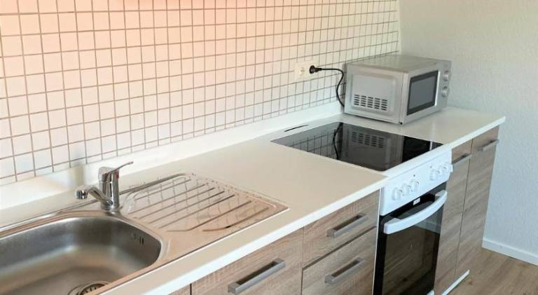 Rental apartment with 4 rooms for 6 persons — photo 4