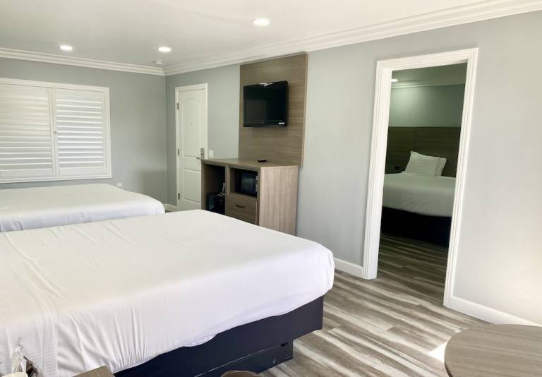 Motel  Monterey