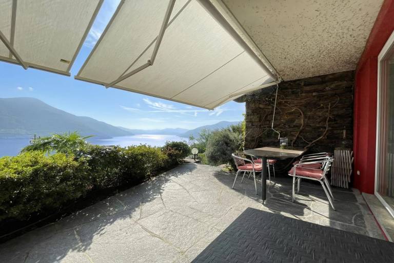 Family-oriented apartment with grill, yard & terrace | Mountain view | Pets allowed — photo 3