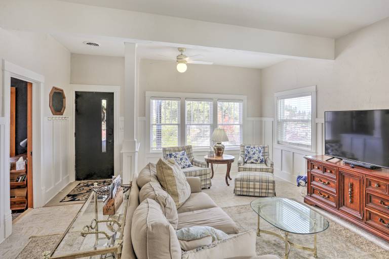 Mountain-View Lead Home w/ Patio + Fire Pit! — photo 4