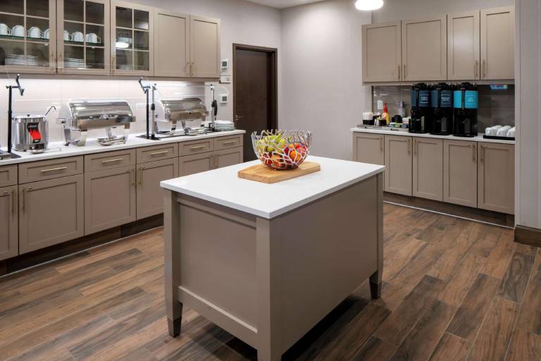 Homewood Suites by Hilton Greensboro Wendover — photo 5