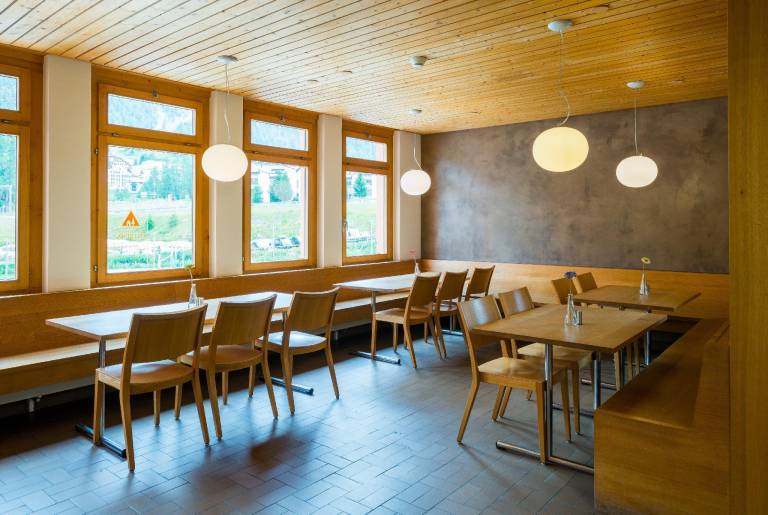 Pontresina Youth Hostel — photo 5