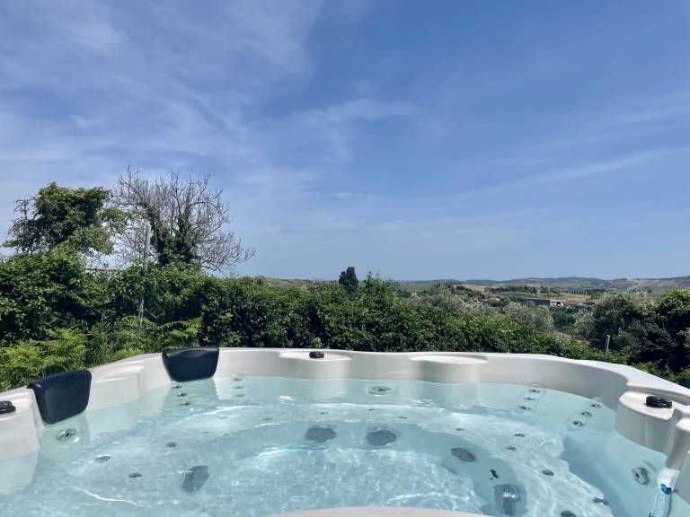 Rustico con Jacuzzi privata BBQ e 3 camere