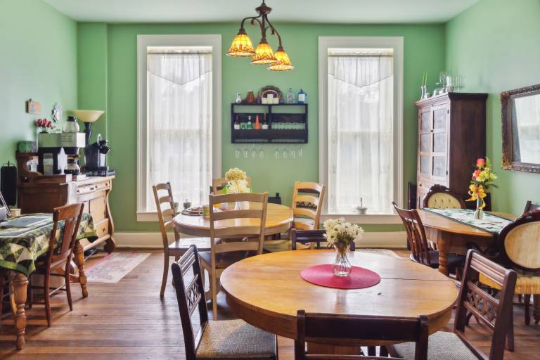 Greer Room at Main Street Bed & Breakfast — photo 3