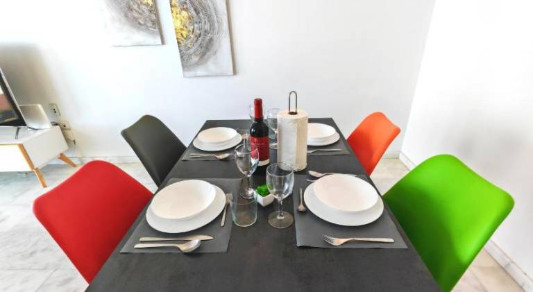 36th floor - Highrise apartment with private terrace & amazing sea views — photo 4