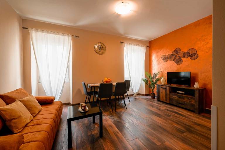 Beautiful apartment with patio | Pet-friendly — photo 4