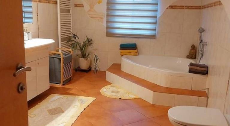 Beautiful rental apartment with private pool, garden & grill | Dogs allowed — photo 3