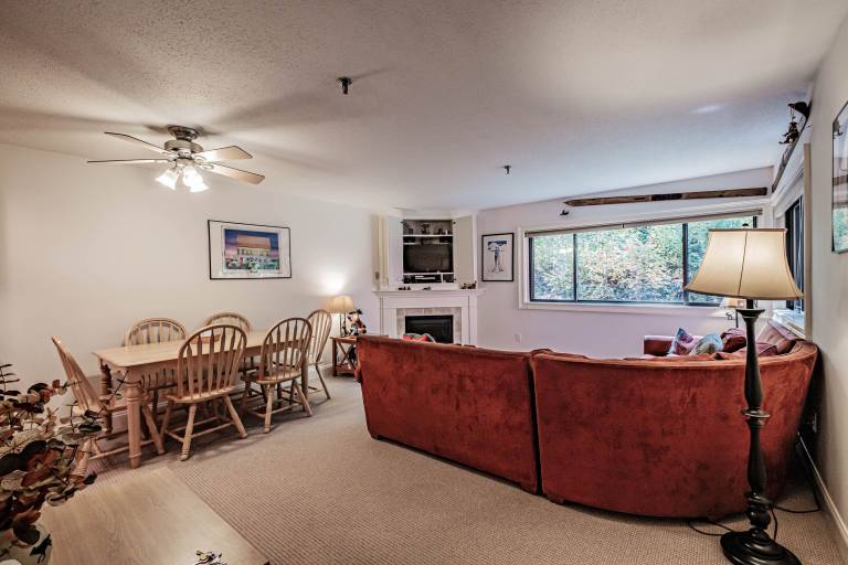 Sunday River, ME Vacation Rentals from 83 HomeToGo