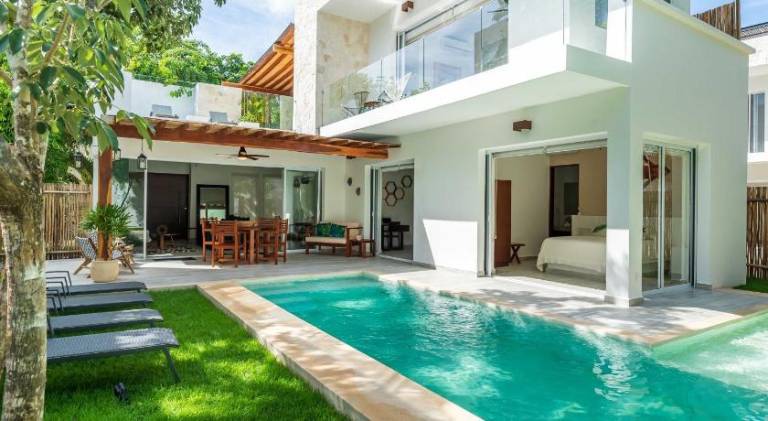 Beautiful Boho Pool VIP villa jacuzzi 24h security in Tulum