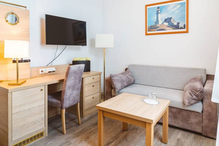 Family-oriented pleasant apartment | Suitable for remote work | Dogs allowed in Rostock