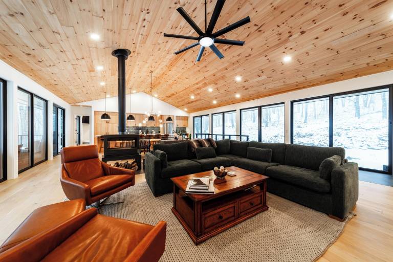 Cabin Davis