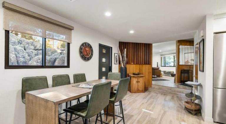 Spacious house with hot tub | Pet-friendly — photo 4