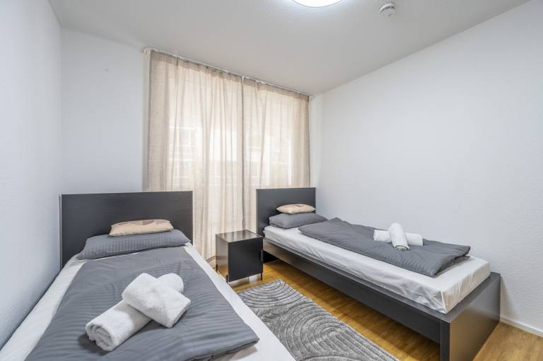 Holiday apartment with terrace | City view — photo 4