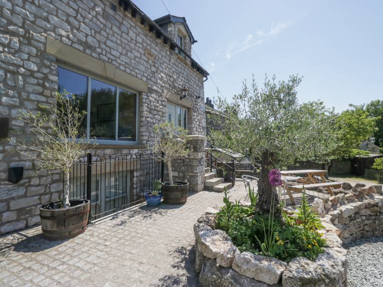 Family-friendly wonderful cottage with yard | Pets allowed — photo 3
