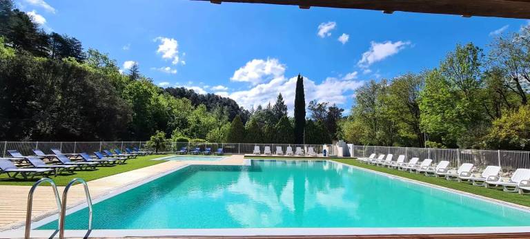 Camping Le Roubreau QUINTIL 24m&sup2; 5 Personen