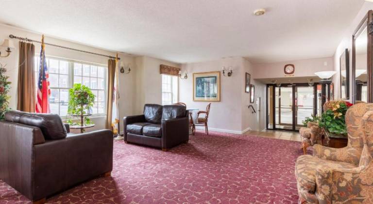 Mansion View Inn & Suites in Springfield, IL