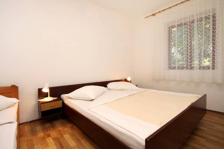 Two bedroom apartment near beach Mudri Dolac, Hvar (A-118-a) — photo 5