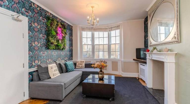 Stag do & Hen Party Welcome Beautiful town house next to Beach in Brighton