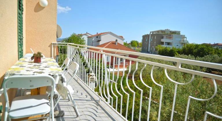 Milena & Vinko Apartments Vodice — photo 3