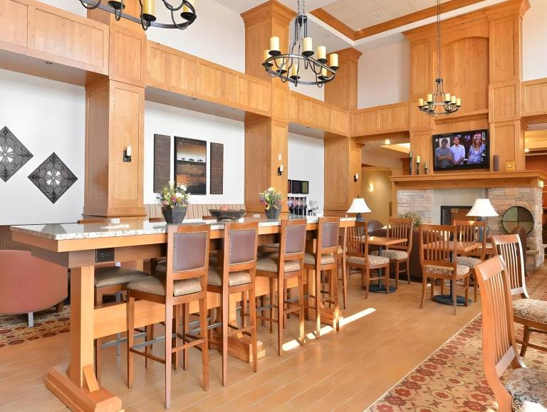 Hampton Inn & Suites Buffalo — photo 3