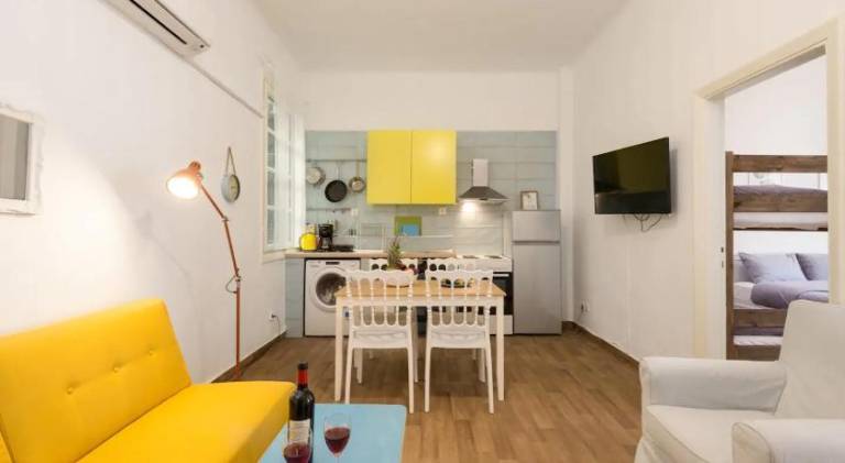 Holiday apartment | Near Hagia Sophia | Pets allowed in Thessaloniki