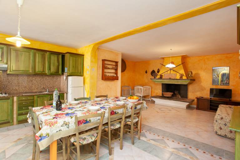 Rental apartment with fast internet, grill & terrace — photo 4