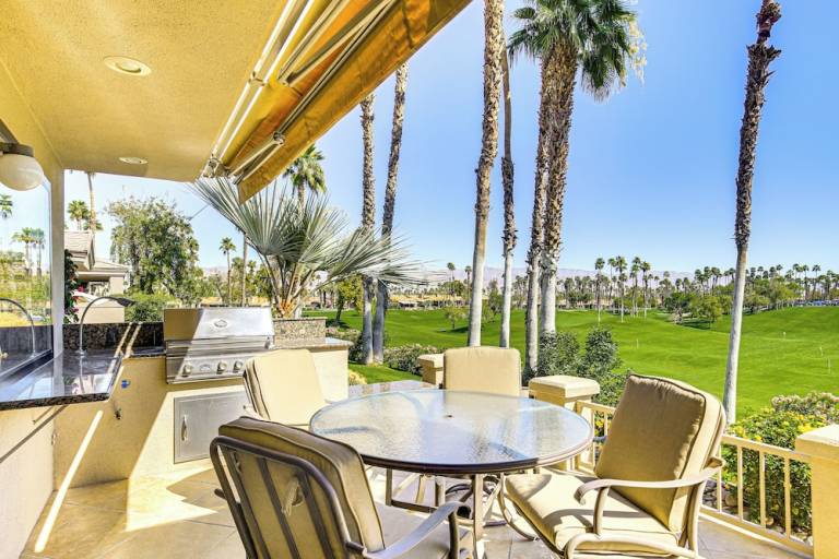 Apartment Palm Desert