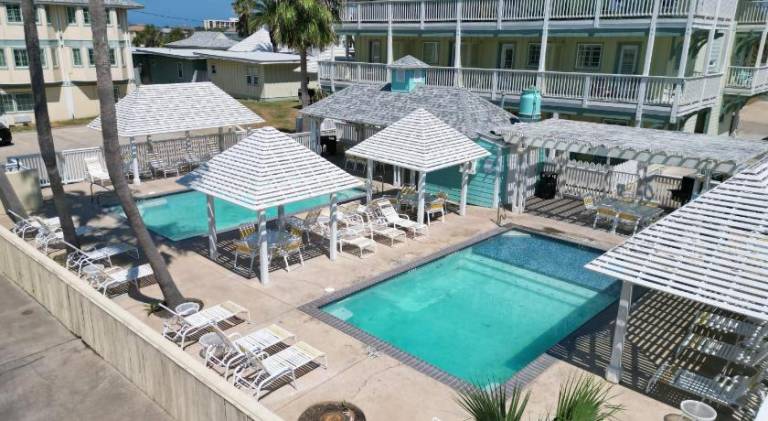 Seashell Village Resort near the beach with kitchens — photo 3