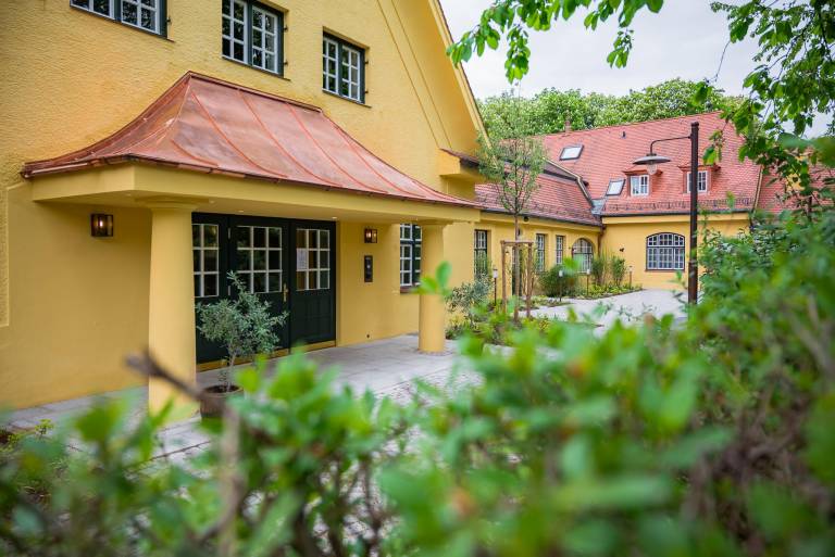 Augustiner Gutshof Menterschwaige in Munich
