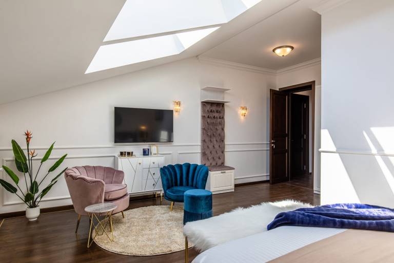 Family-friendly apartment with fast internet | Close to Stavropoleos Monastery | Pet-friendly — photo 5