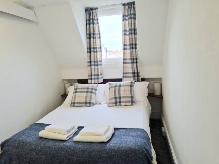 Bed And Breakfast Accommodation In Blackpool From $36 | HomeToGo