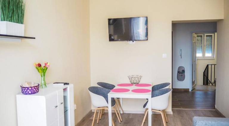 Holiday Apartmanhaz in Harkany