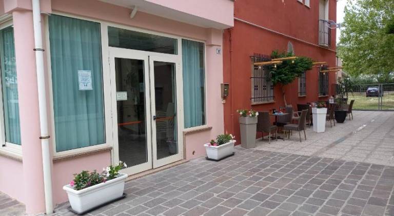 Hotel Serafini Misano Adriatico FREE PARKING — photo 5