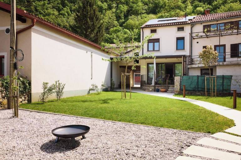 Villa Predjama