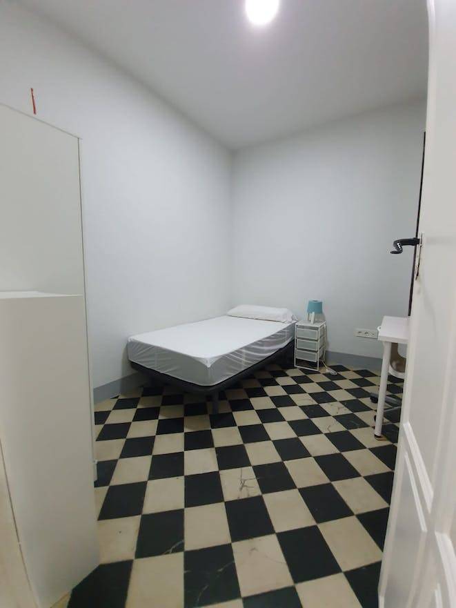 120 M² Chambre Privée ∙ 1 Chambre ∙ 1 Personne - Grenade