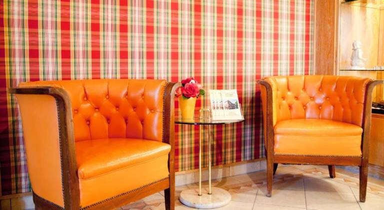 City Hotel — photo 4