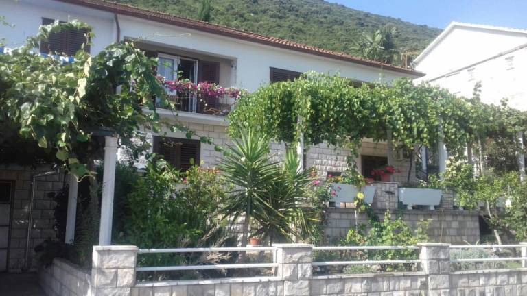 Apartman  Trpanj
