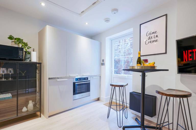 Stylish Apartment - City Centre - Free Parking — photo 3