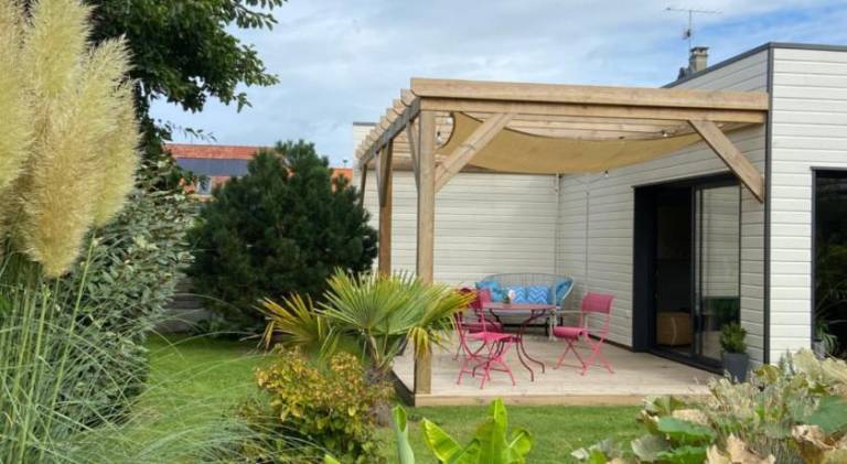 Vacation home with terrace, BBQ & garden in Berck-sur-Mer