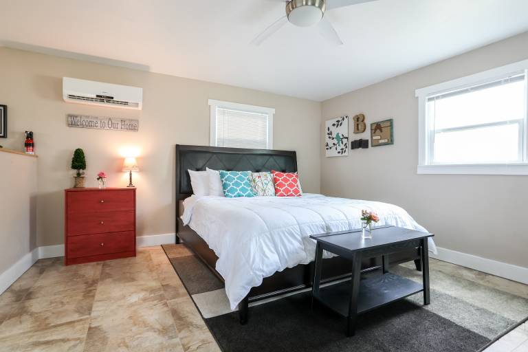 Children-friendly wonderful cottage | Pet-friendly in Fredericksburg, TX