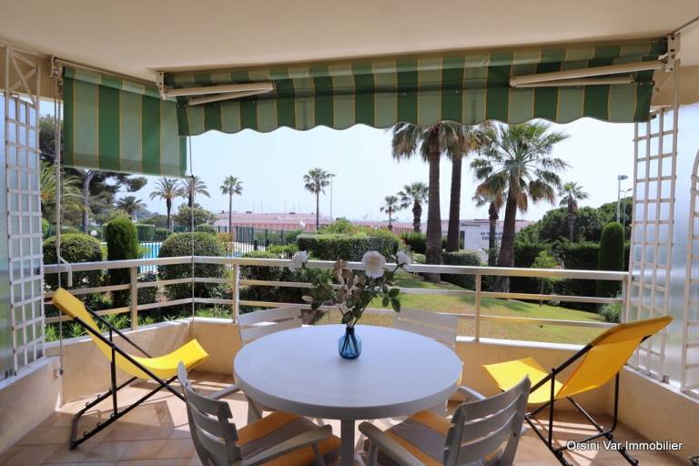 Rental apartment with pool | City view — photo 3