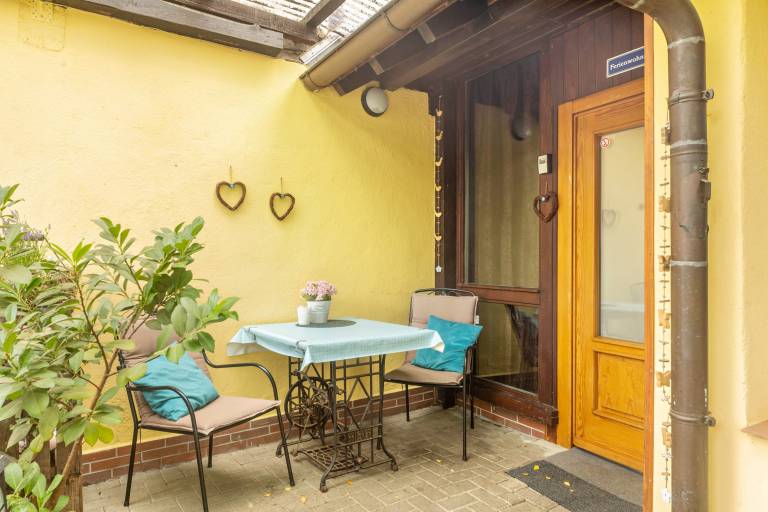 Apartment with terrace | Garden view — photo 3