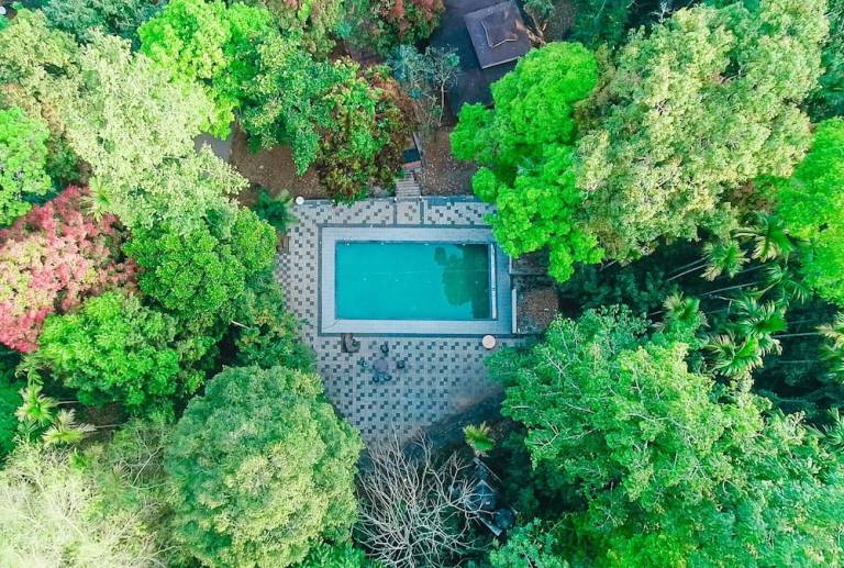 Resort  Kunnathidavaka