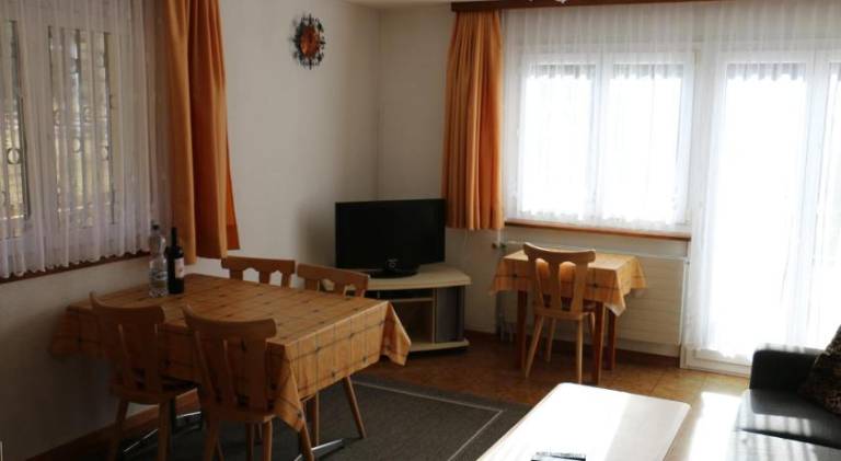 Apartment with 2 rooms for 4 persons — photo 3