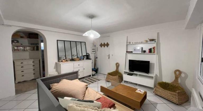 Fully equipped lovely holiday apartment with patio, grill & garden | Suitable for remote work | Pets allowed — photo 5