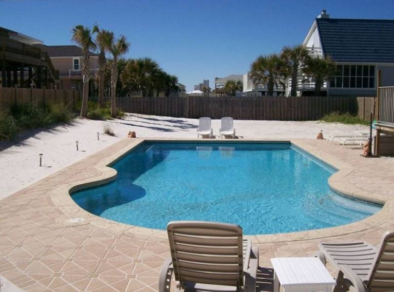 Gorgeous House Largest Private Pool! Have Your Ultimate Beach Vacation Here! — photo 4